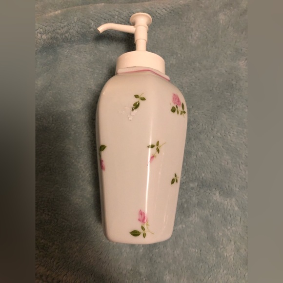 NWT vintage dainty soap pump - Picture 6 of 6